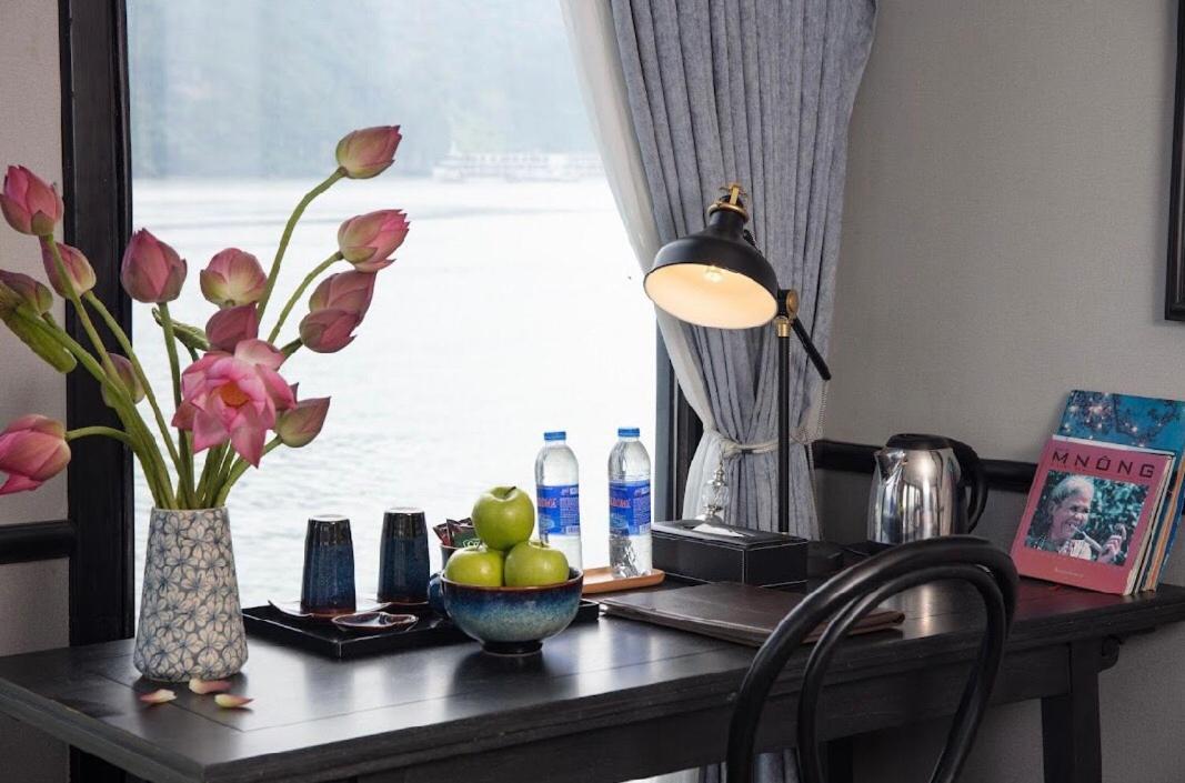 Madeline Cruises Hotel ฮาลอง ภายนอก รูปภาพ