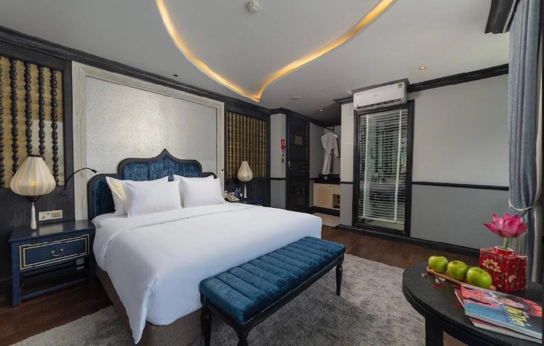 Madeline Cruises Hotel ฮาลอง ภายนอก รูปภาพ