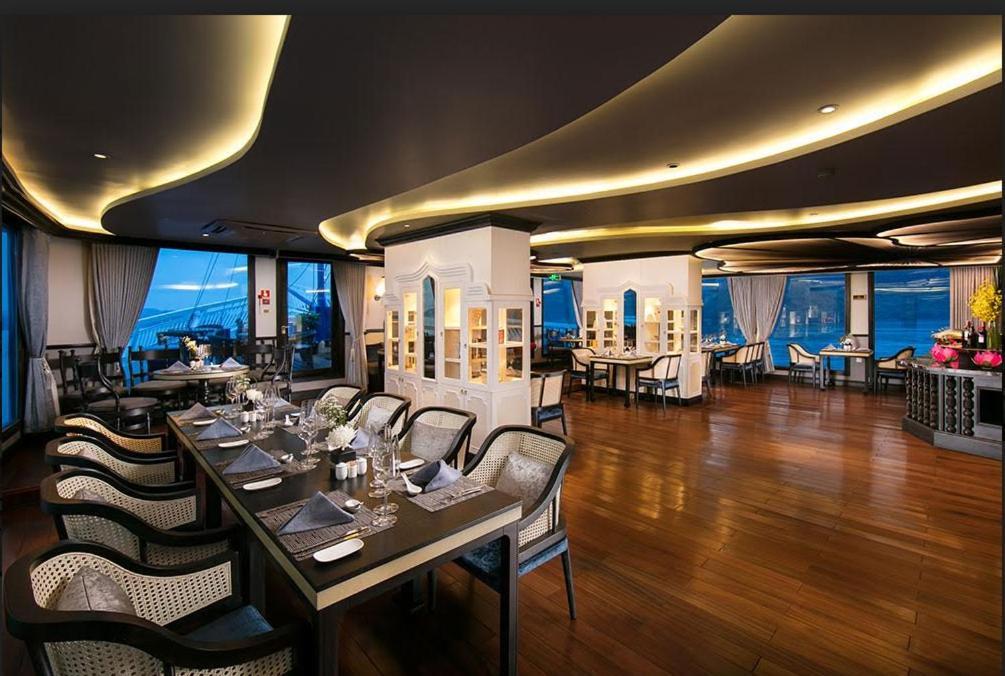 Madeline Cruises Hotel ฮาลอง ภายนอก รูปภาพ