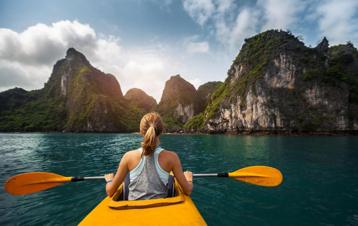 Madeline Cruises Hotel ฮาลอง ภายนอก รูปภาพ