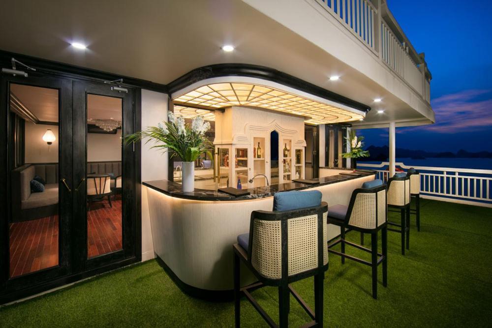 Madeline Cruises Hotel ฮาลอง ภายนอก รูปภาพ