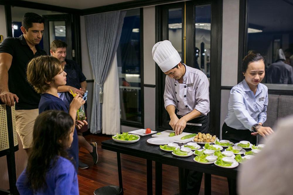 Madeline Cruises Hotel ฮาลอง ภายนอก รูปภาพ